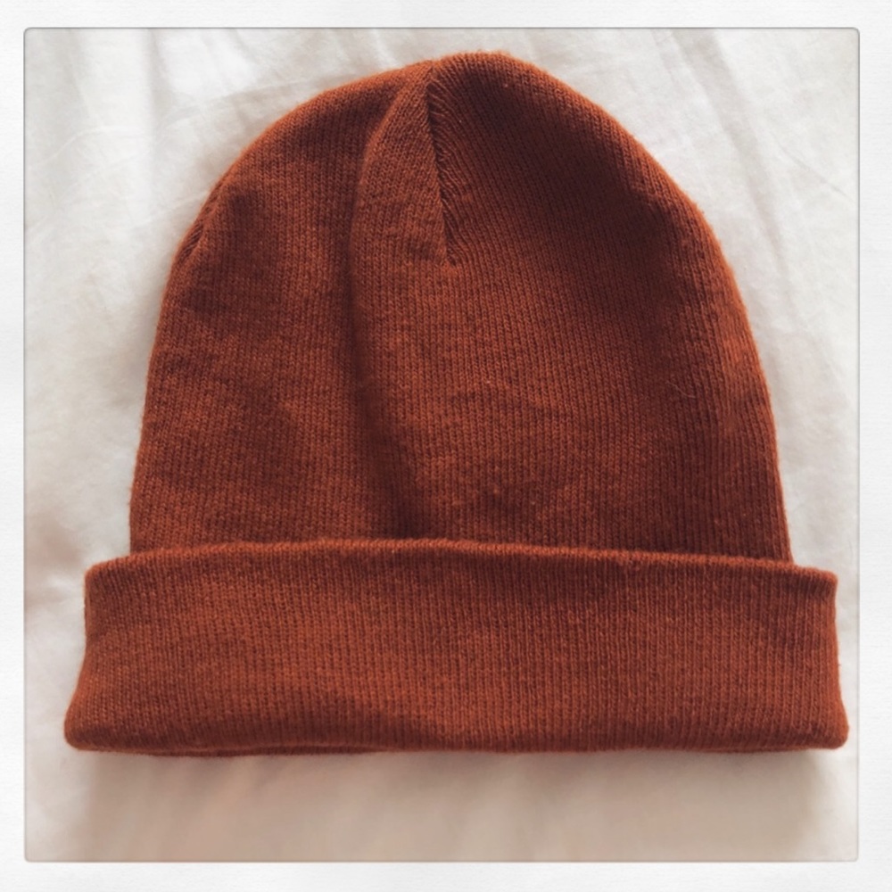 Beanie - Picture 2 of 3